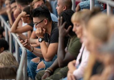 保龄球设备安装